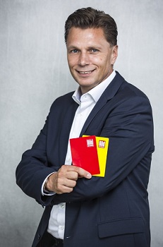 Thorsten Kinhöfer wird „BamS-Schiri“